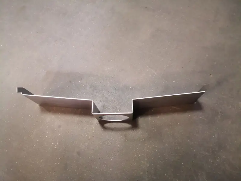 Ohýbání a stáčení plechů