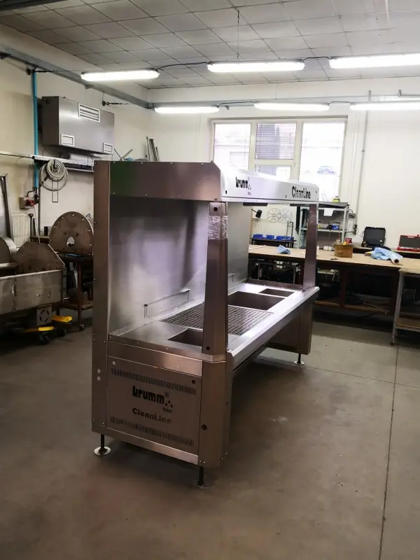 Pracovní stanice pro průmysl