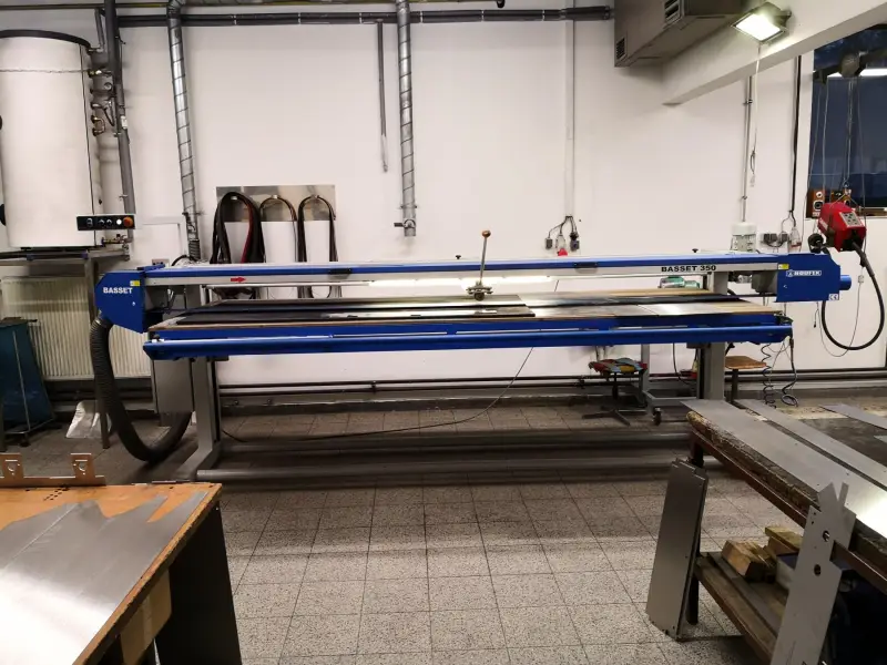 Broušení a leštění nerezi, mosaze, hliníku a mědi